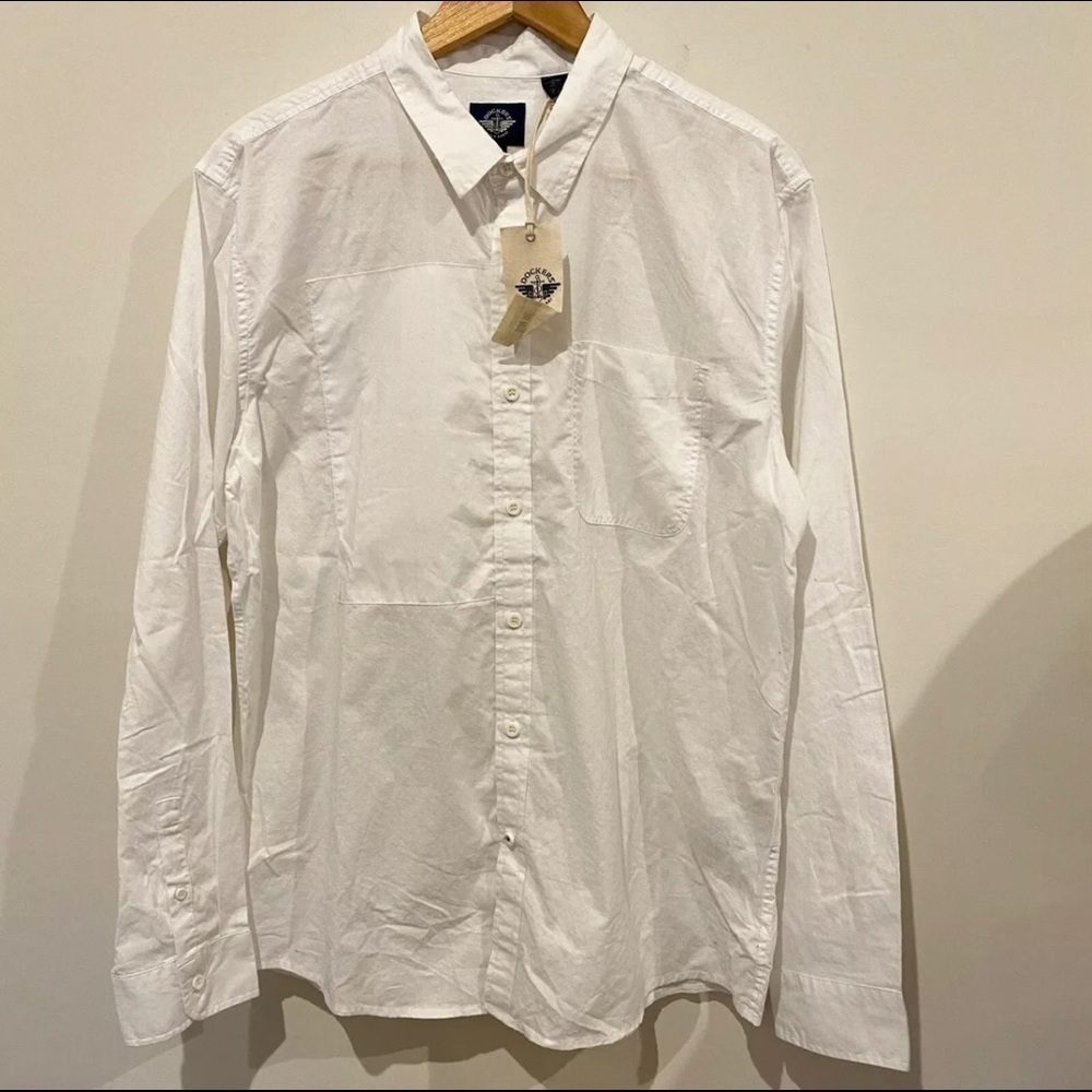 Dockers Men’s Alpha Khaki Diamond Button Up Shirt. Slim Fit. Size Large. White